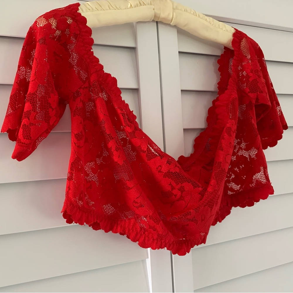 Fredericks of Hollywood Red Lace Crop Off the Shoulder Top Lingerie Size QS